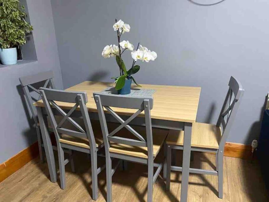Lovely 1 Bed Studio Apartment With Free Parking Oxford Esterno foto